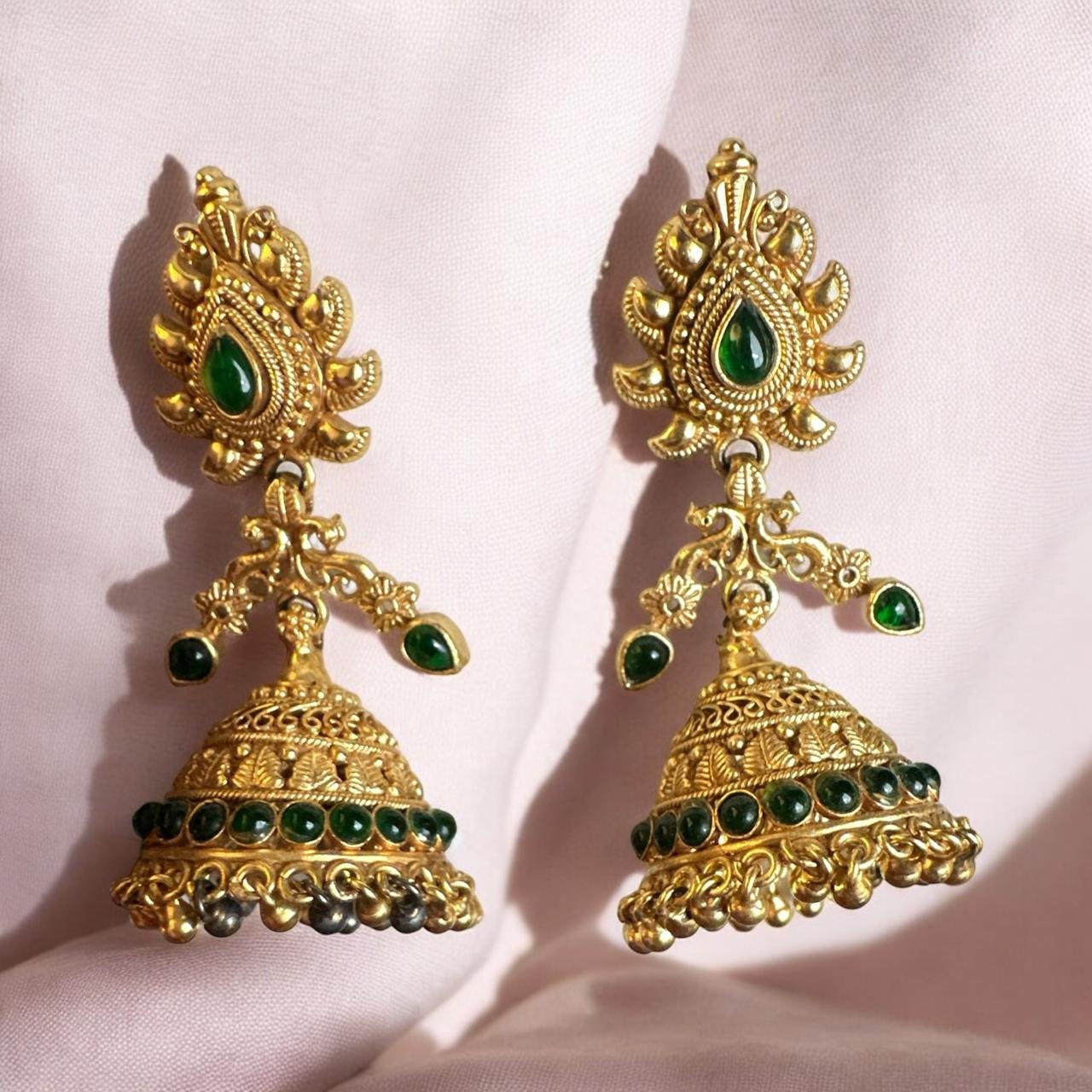 Antique Green Stone Buttalu