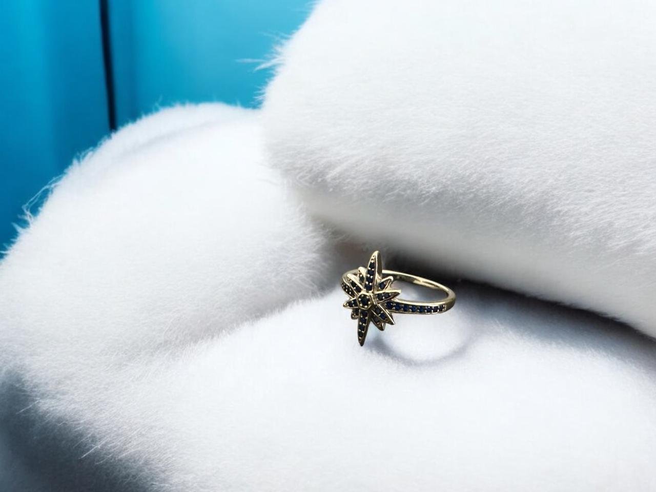 Blue Stone Ladies Finger Ring