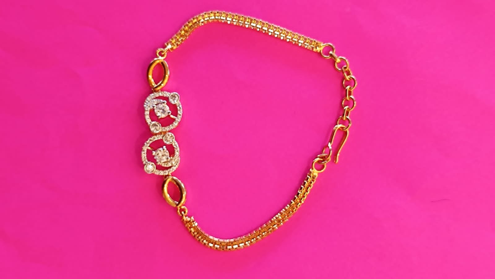 Gold polish chain modelwith premium cz stones bracelet