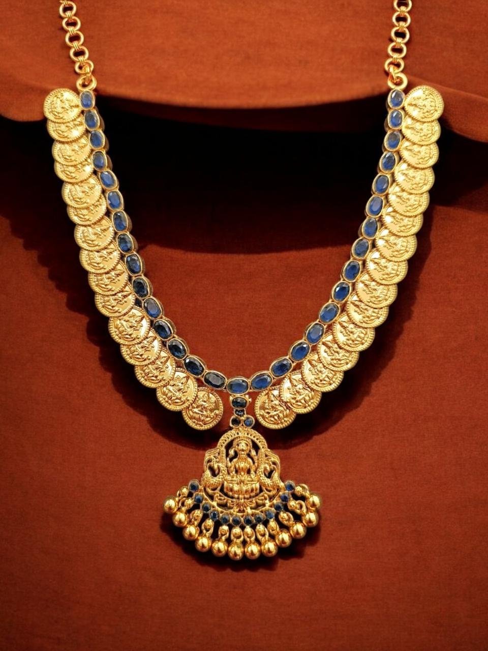Kasulu Lakshmi Blue Stone Necklace