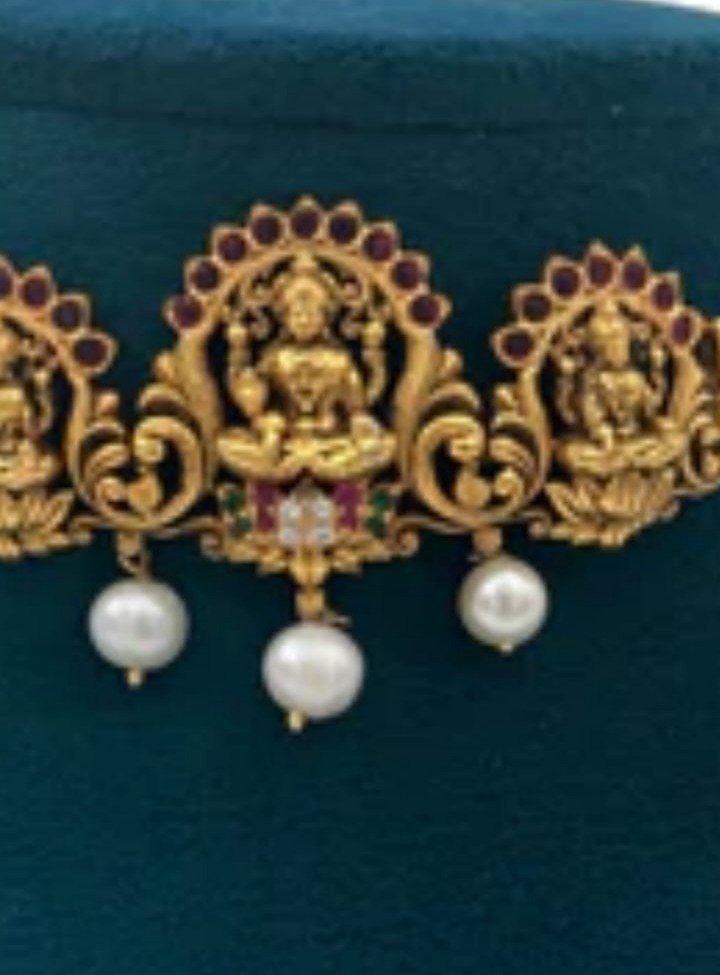 Lakshmi  disigen ruby and green stone  with  gold polish choker