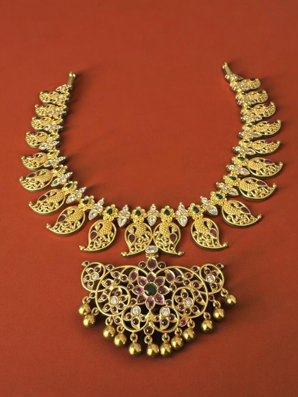 Mango & Peacock Pota Stones Necklace