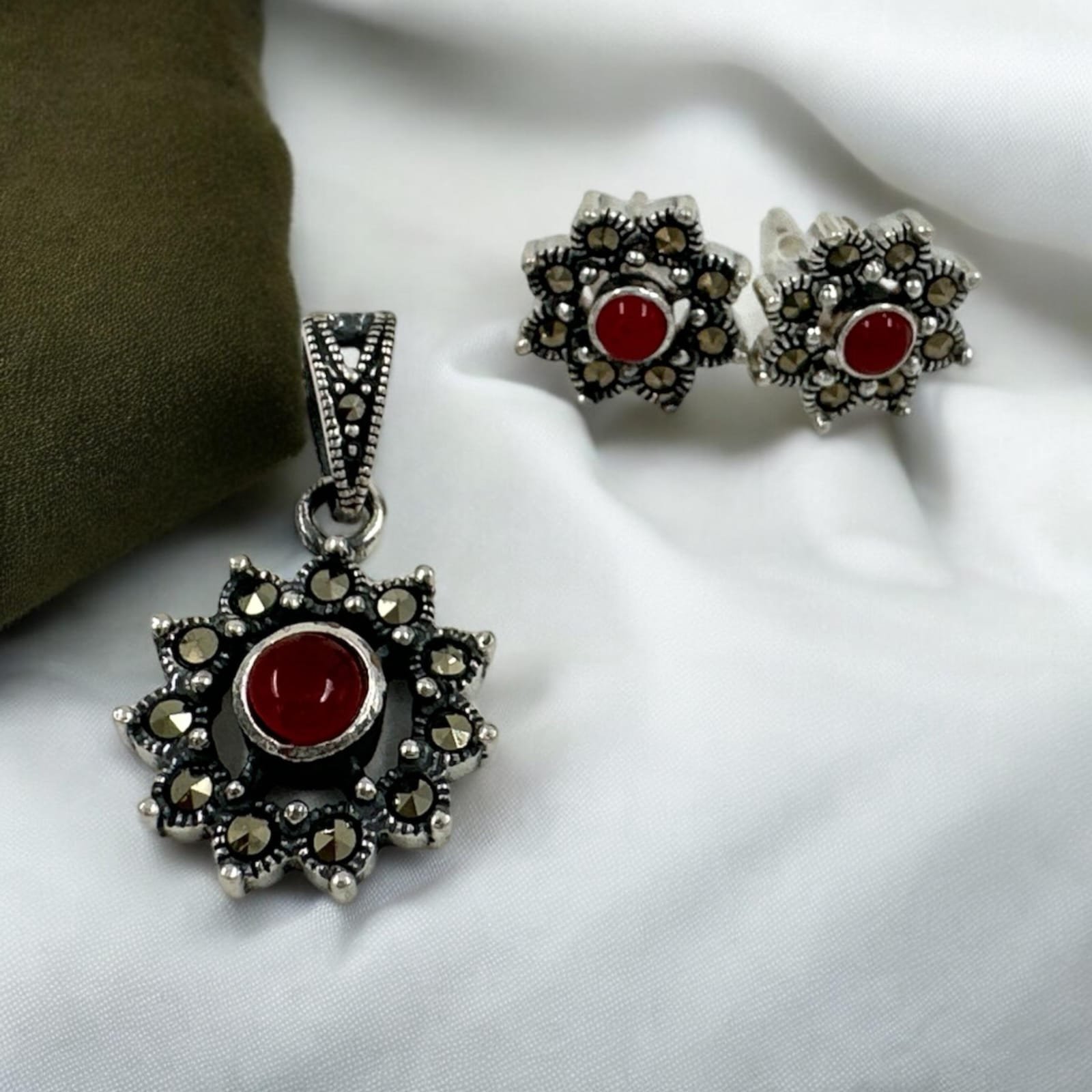 Marker and ruby  stones  pendent set