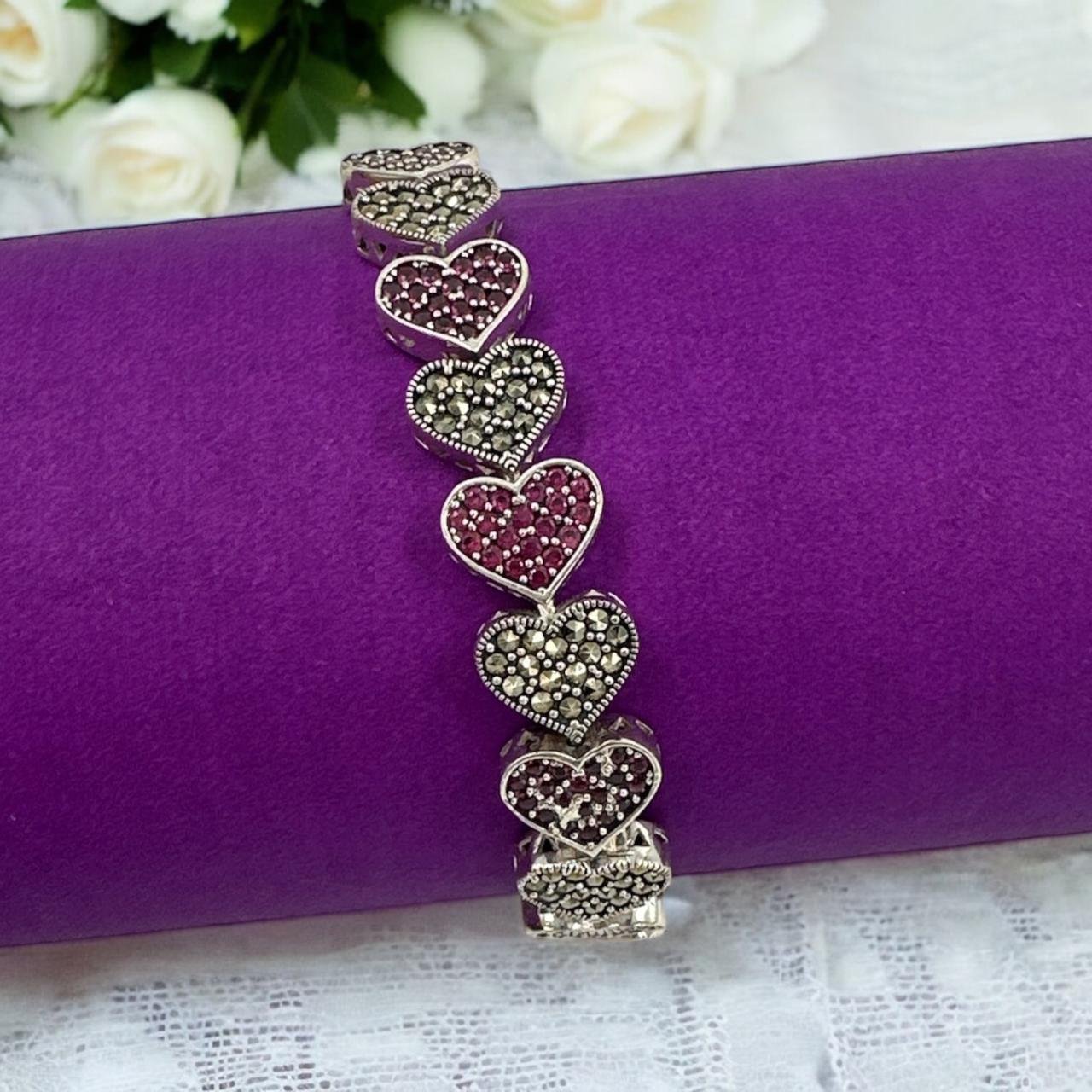 Marker stones pink and grey stones with silver polish  Bracelet