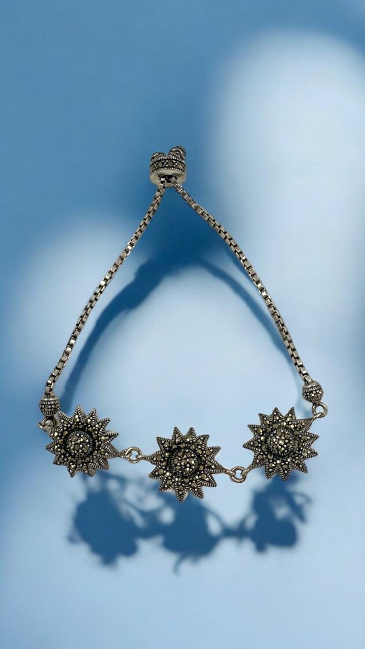 Marker stones with  oxidized polish chain model Bracelet