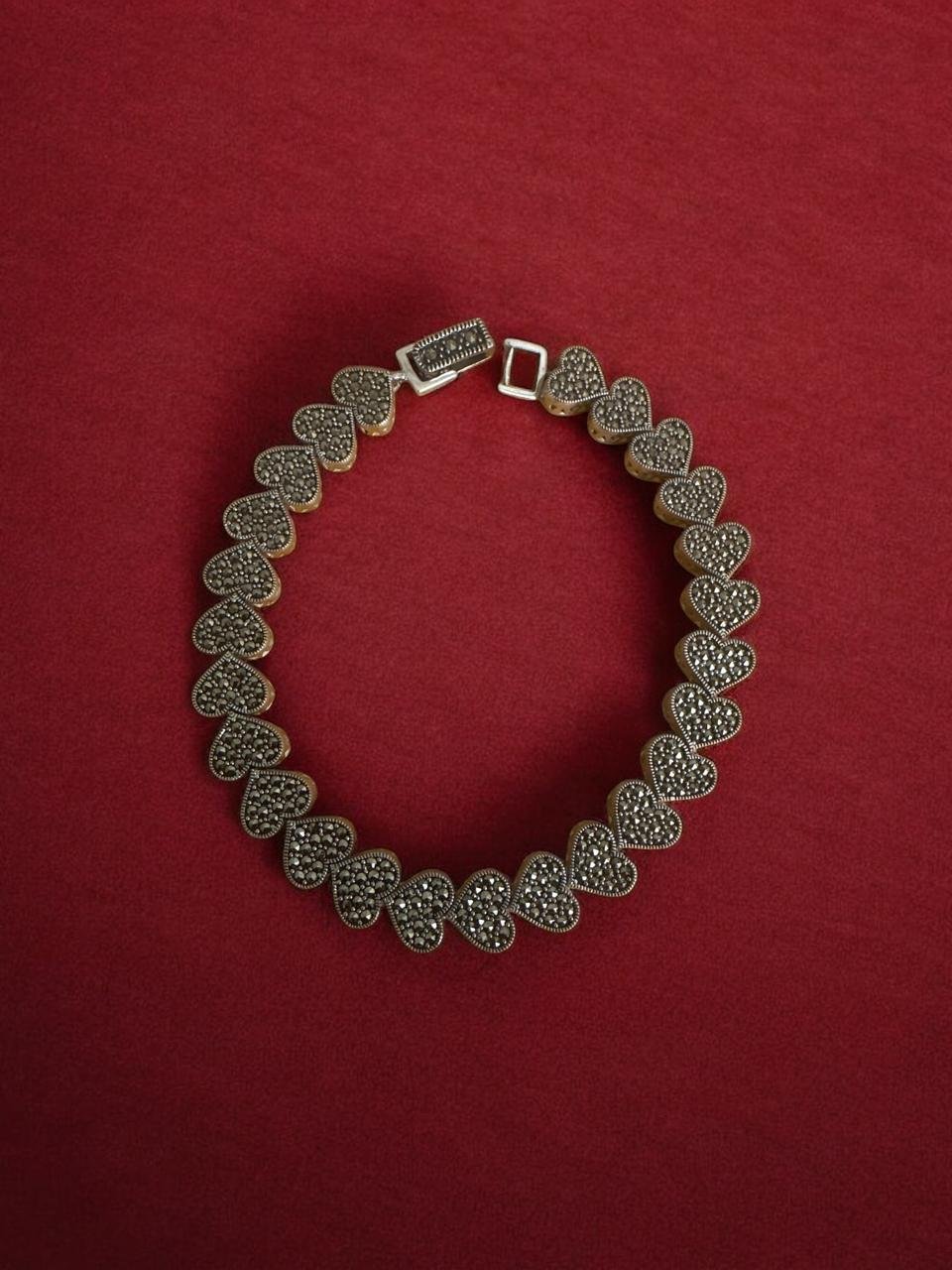 Marker stones with silver polish bracelet