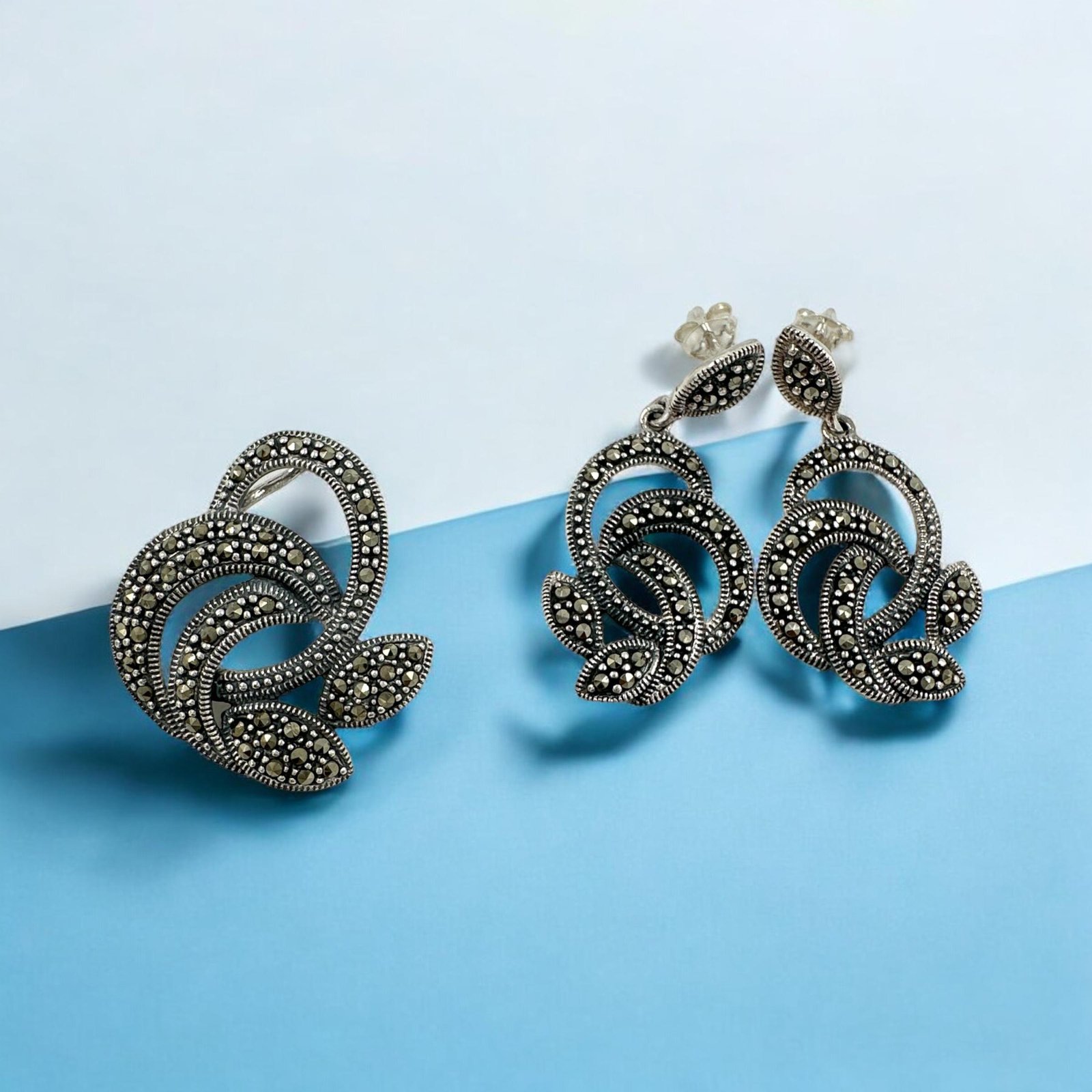 Marker stones with silver polish pendent with ear  rings set