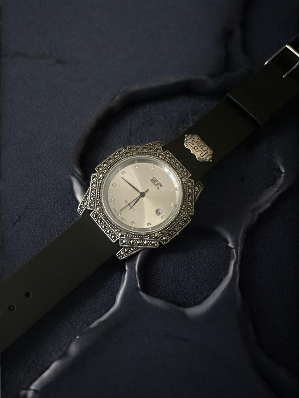 Men's  watches  with  black  belt