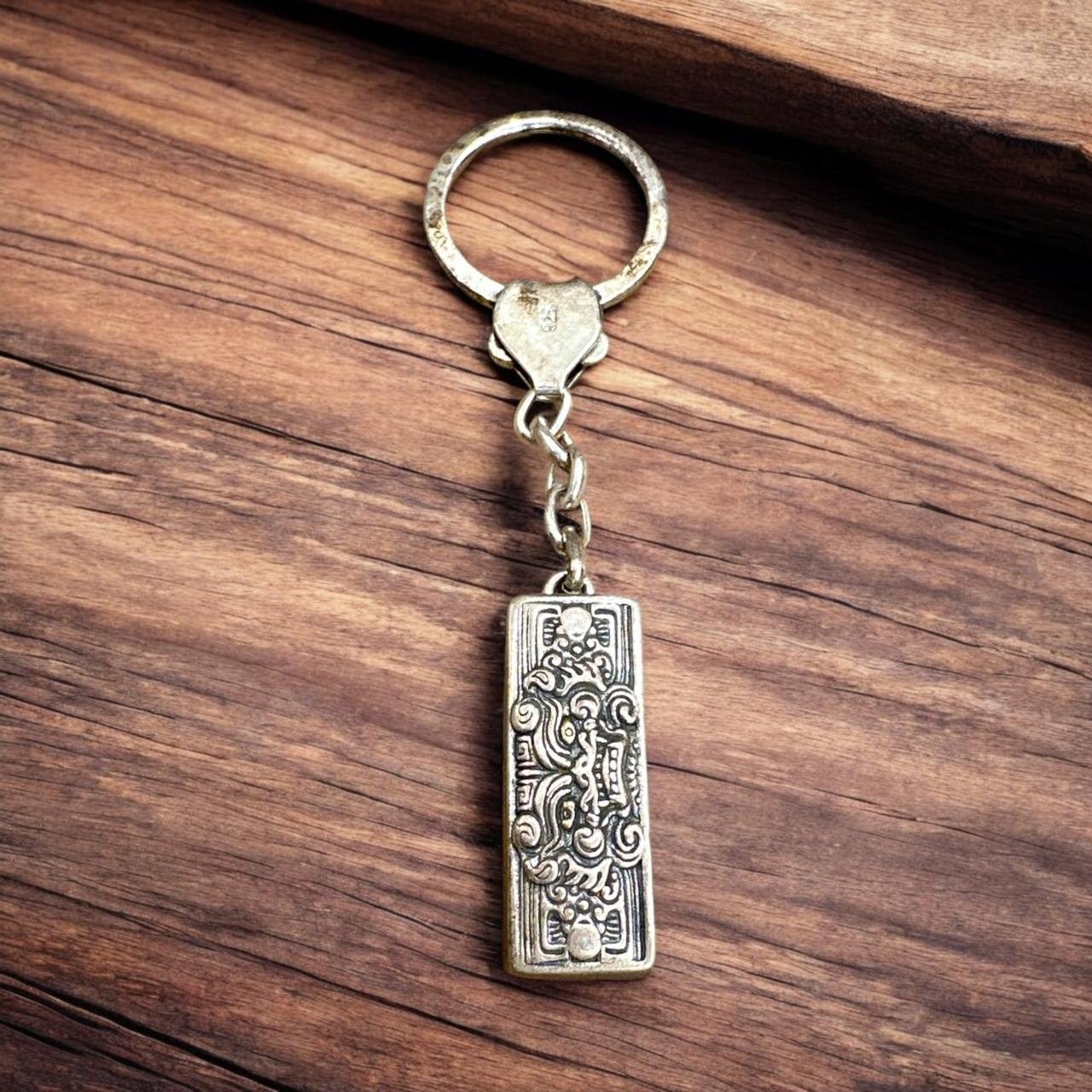 Mouthorik Hanging Key Chain