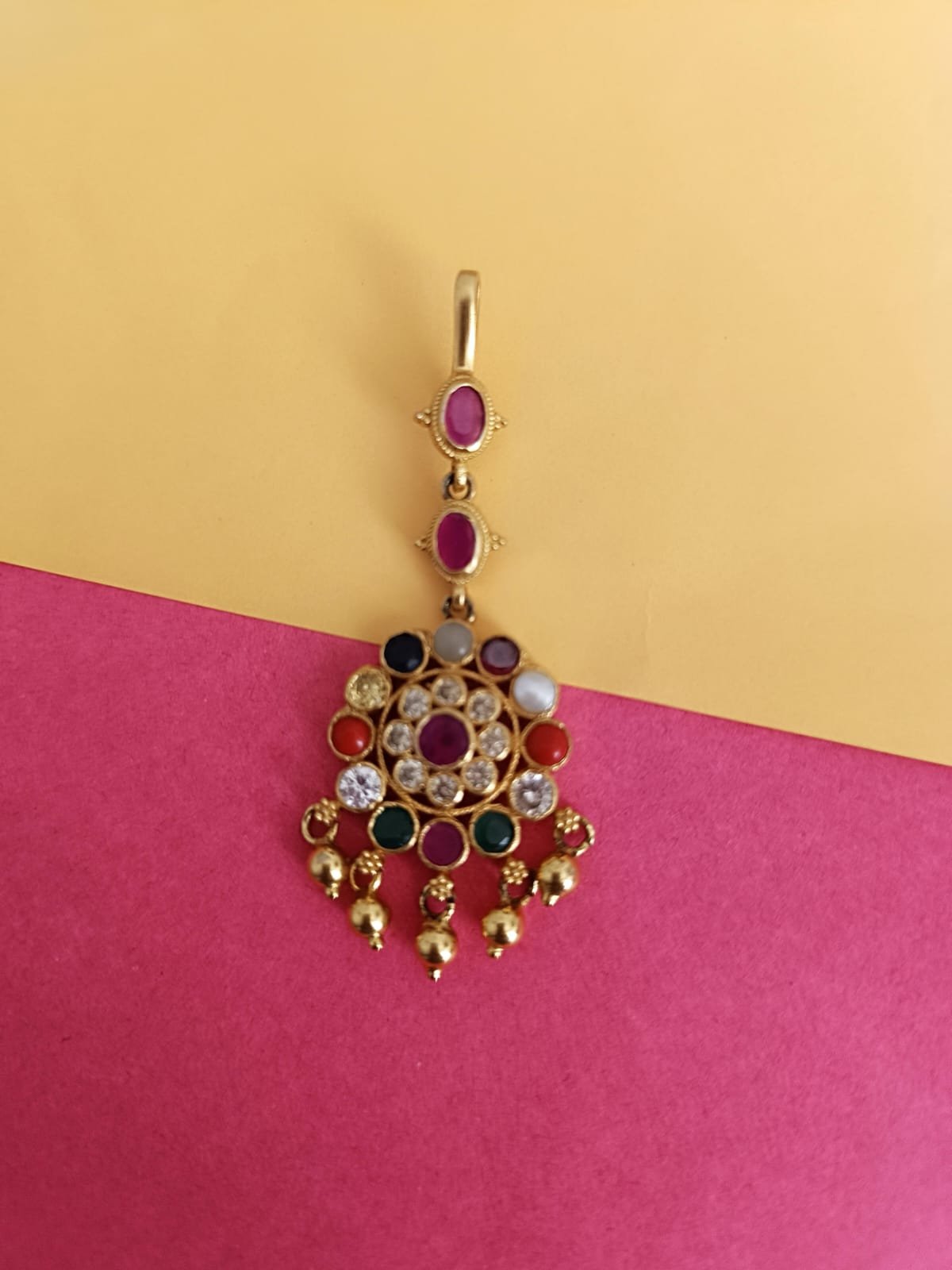 Navaratna & Ruby Mang Tikka