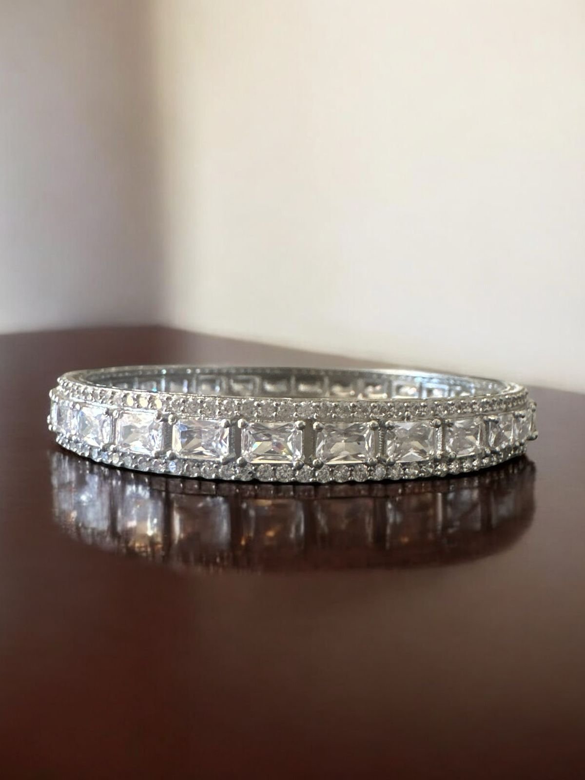 Premium cz stones with silver polish single bangle