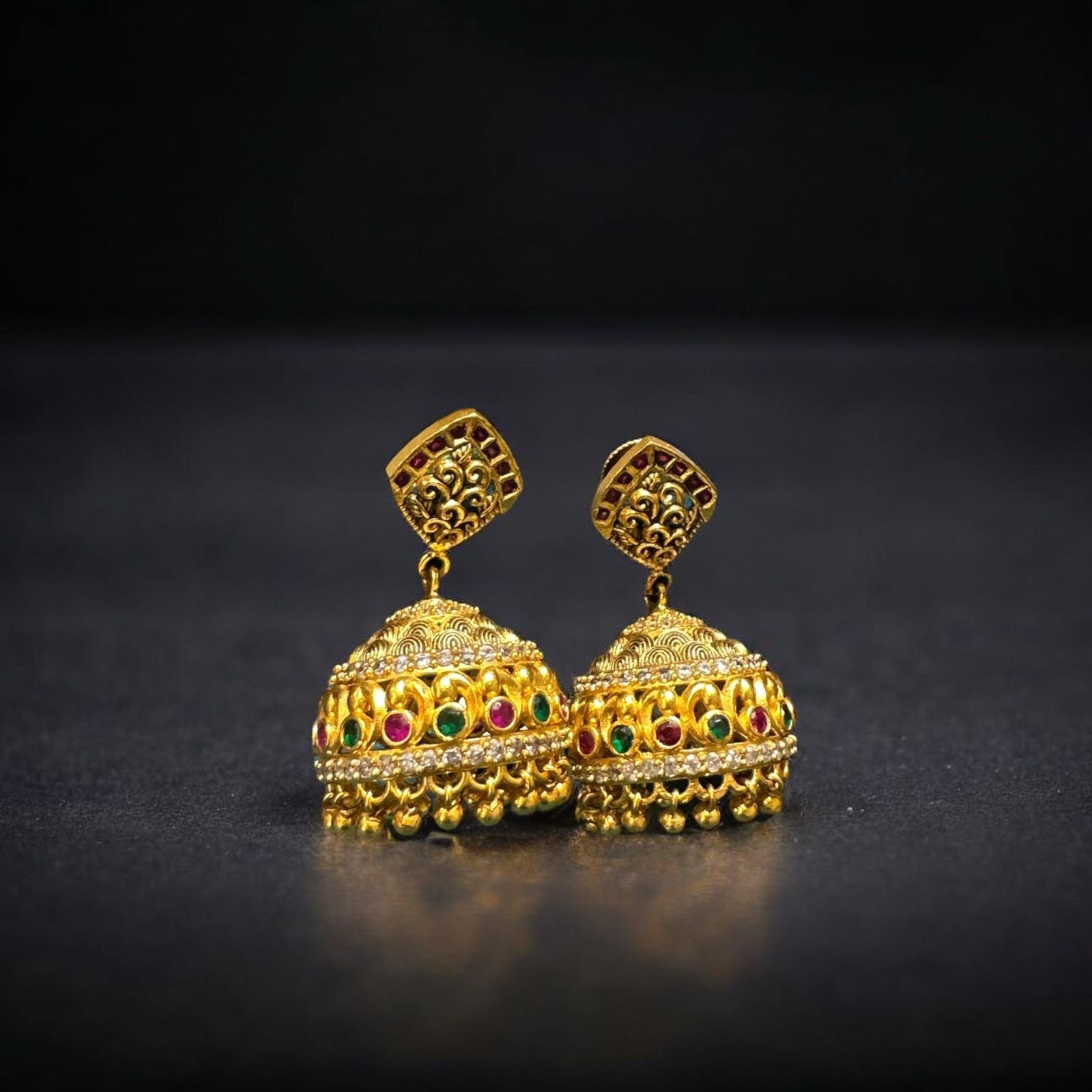 Red & Green Stone Small Buttalu