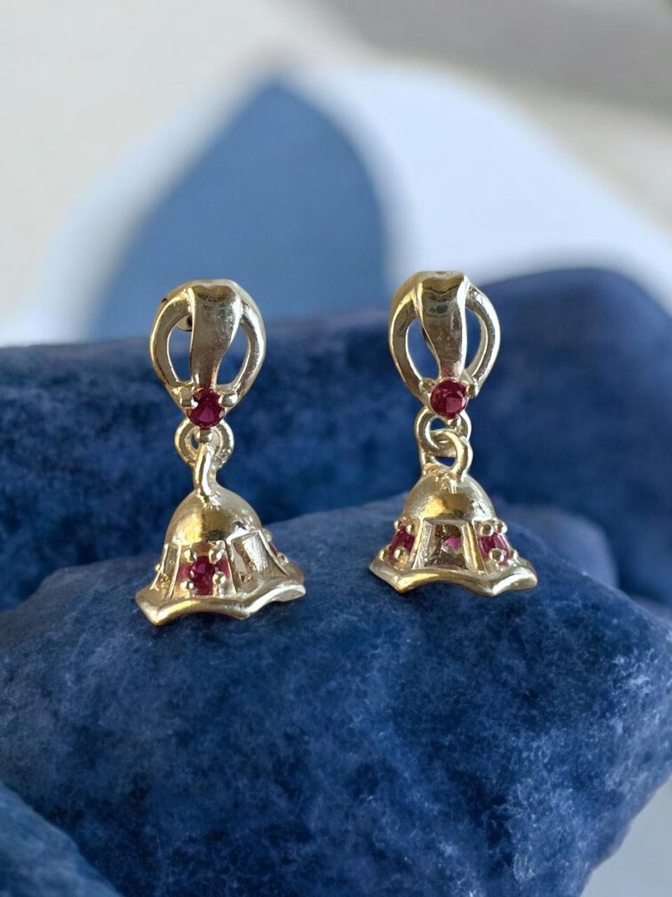 Silver Polish Pink Stone Small Buttalu