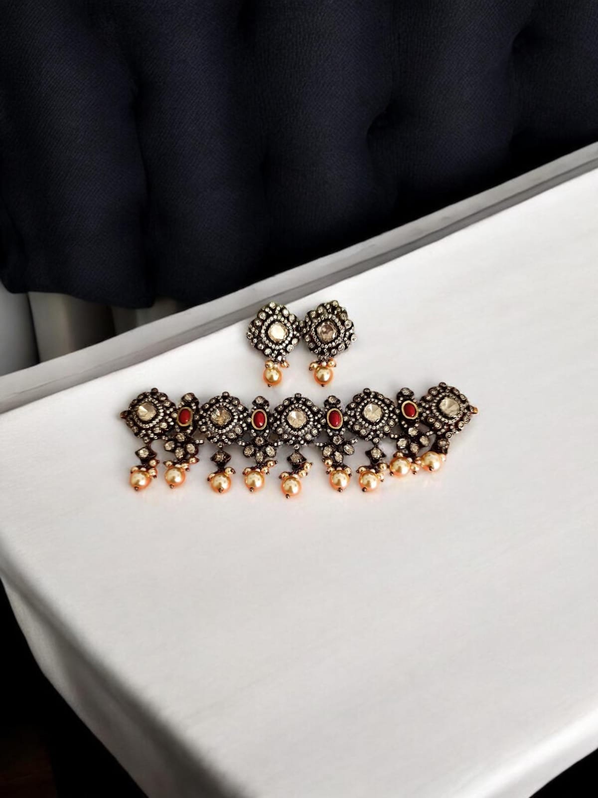 Victoria polish  mojanat stones red and white stones with esr rings