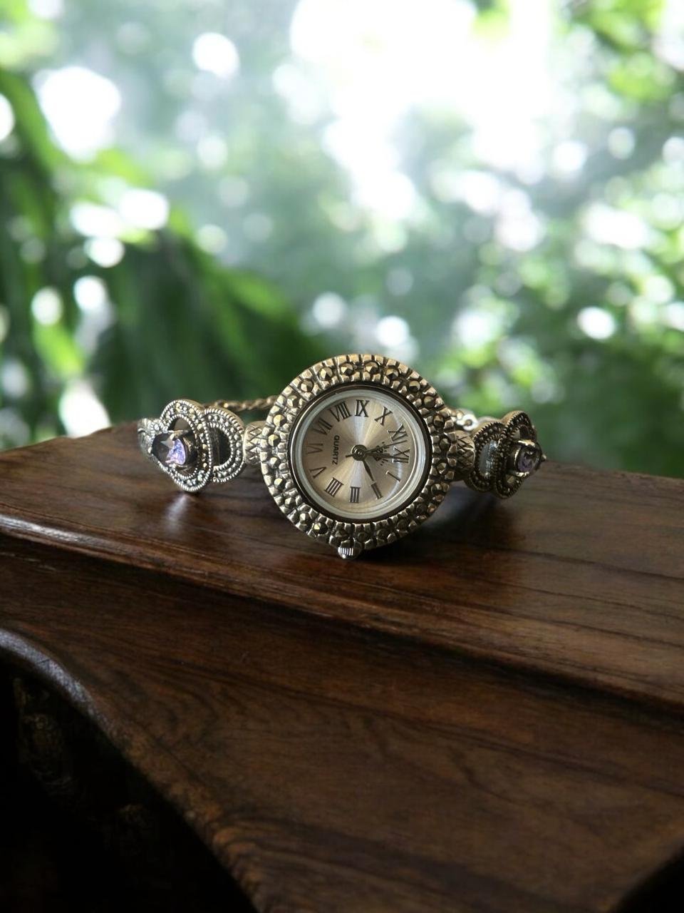 Women's watches with marker stones
